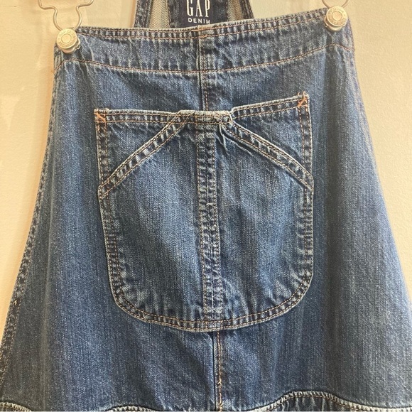 GAP Sz S Patch Pockets Mid Wash Adjustable Straps Overalls - Picture 7 of 13